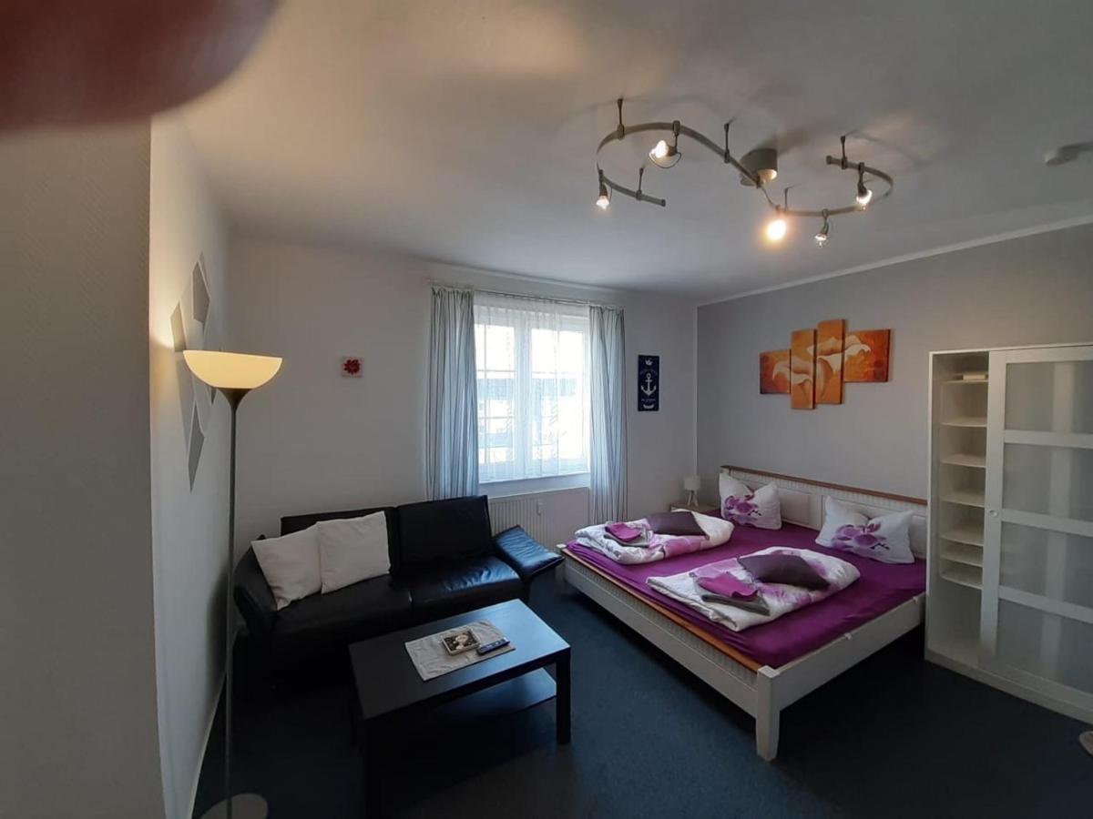 Residenz Am Peeneplatz 佩讷明德 外观 照片