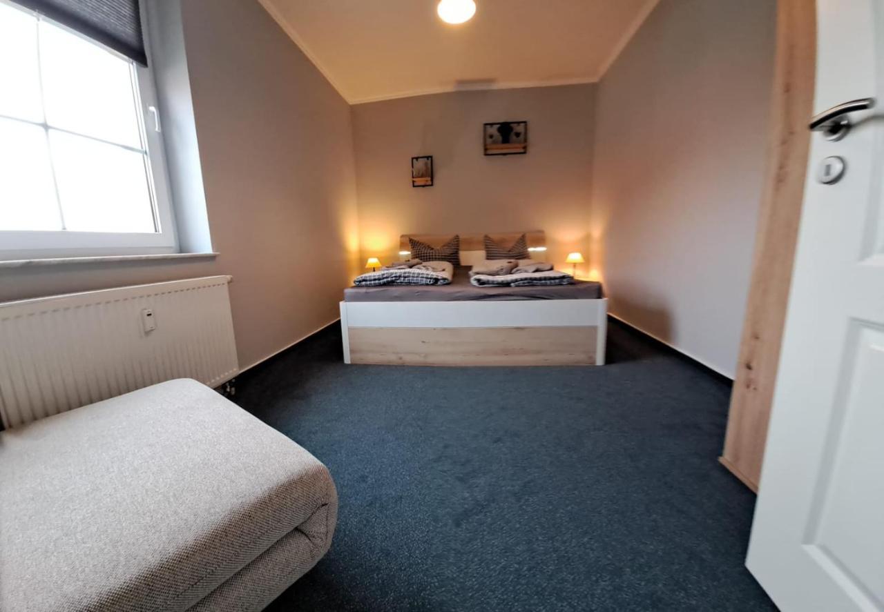 Residenz Am Peeneplatz 佩讷明德 外观 照片